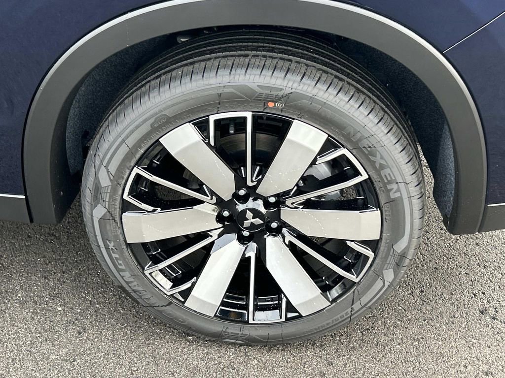 New 2026 Mitsubishi Outlander SE FWD image 13