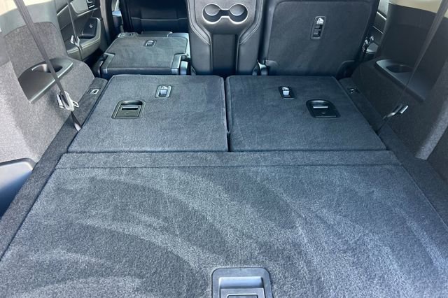 Used 2023 Acura MDX FWD w/ Technology Package image 18