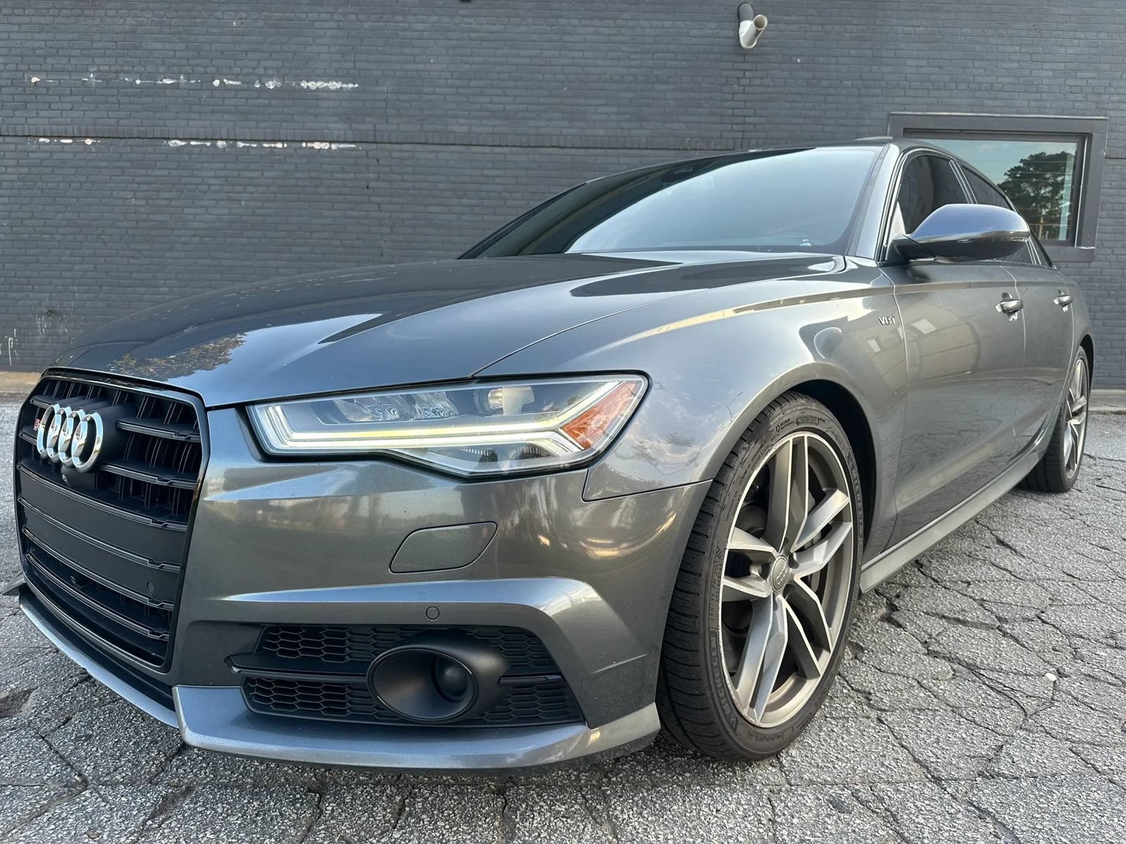 Used 2016 Audi S6 Prestige w/ Prestige Package AWD/4WD image 1