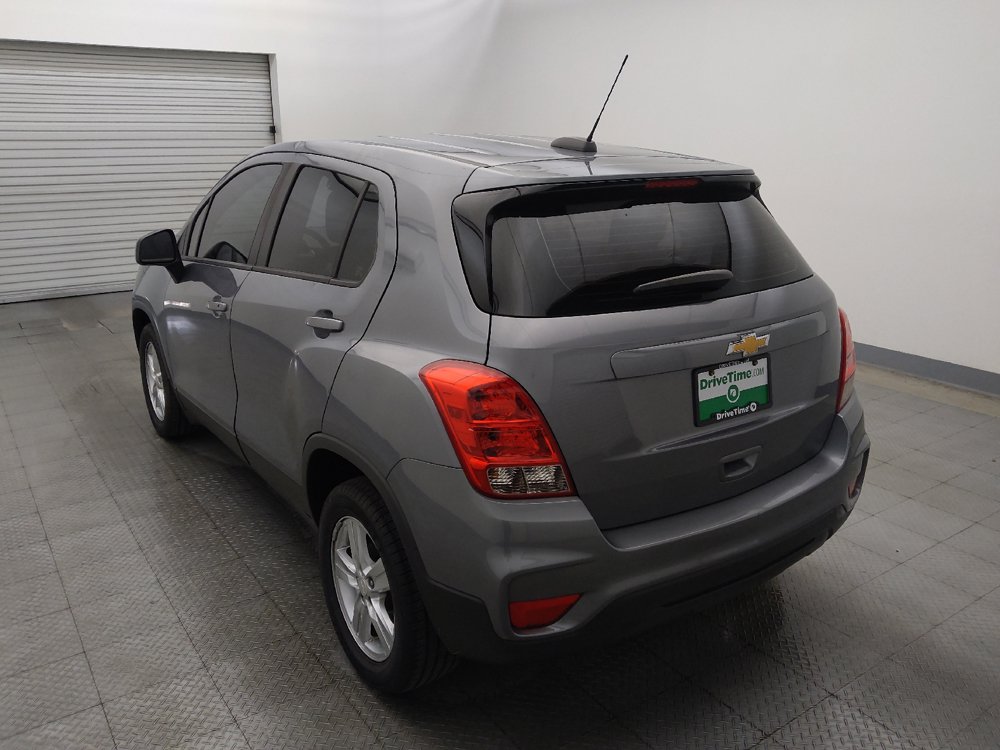 Used 2020 Chevrolet Trax LS FWD image 5