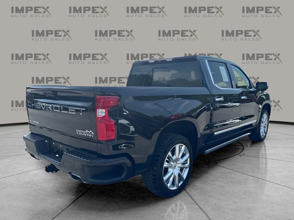 Used 2023 Chevrolet Silverado 1500 High Country AWD/4WD image 3