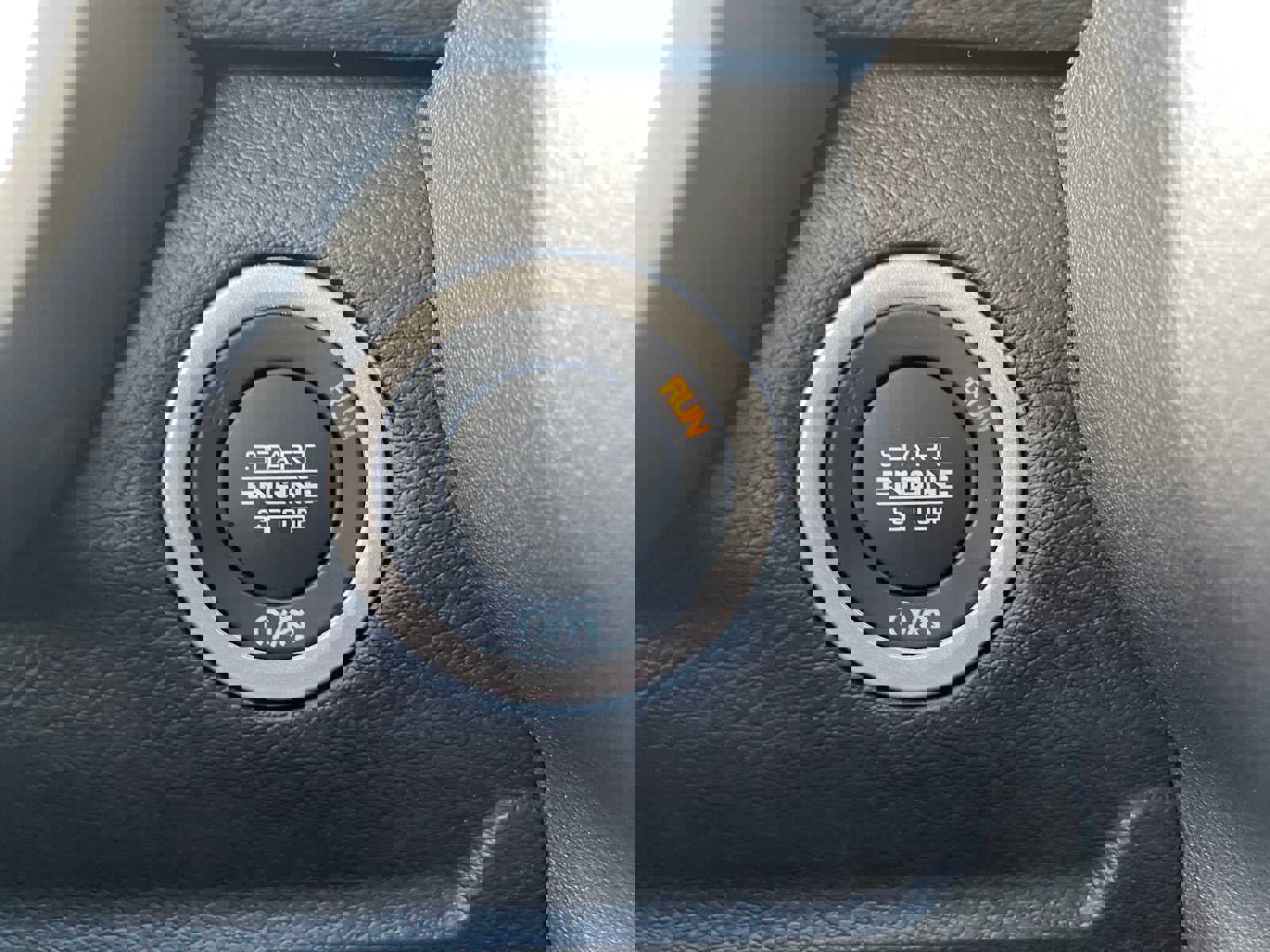 New 2025 RAM 2500 Laramie image 30