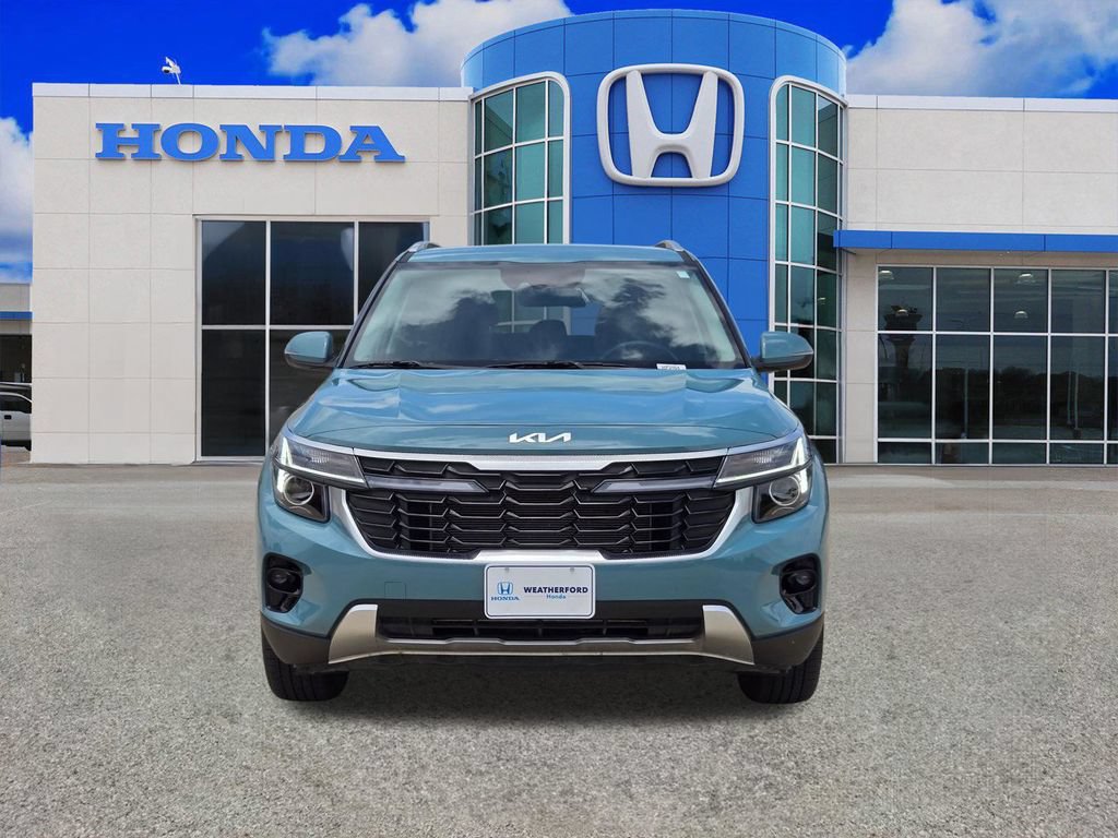 Used 2026 Kia Seltos EX FWD image 8