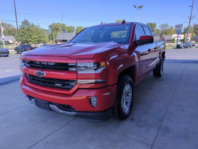 Used 2016 Chevrolet Silverado 1500 LT w/ All Star Edition AWD/4WD image 4