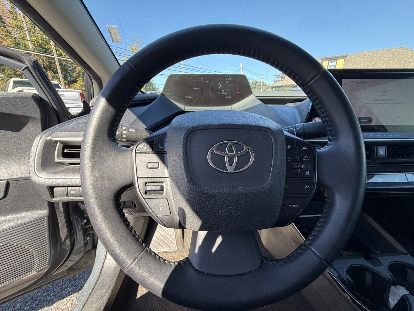 Used 2024 Toyota Prius LE FWD image 14
