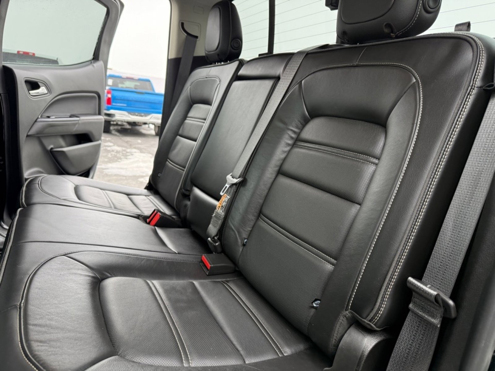 Used 2020 GMC Canyon Denali image 17