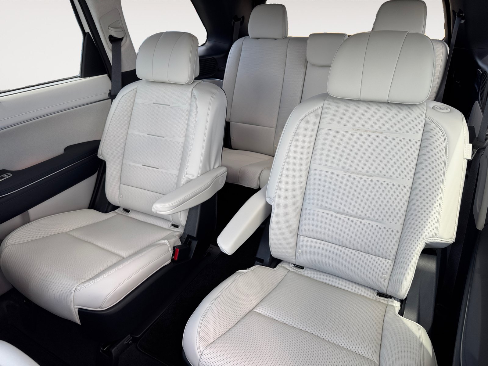 New 2026 Hyundai Palisade Calligraphy AWD/4WD image 16