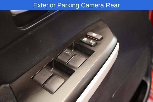 Used 2018 Toyota Tundra SR5 w/ TRD Off Road Package image 10
