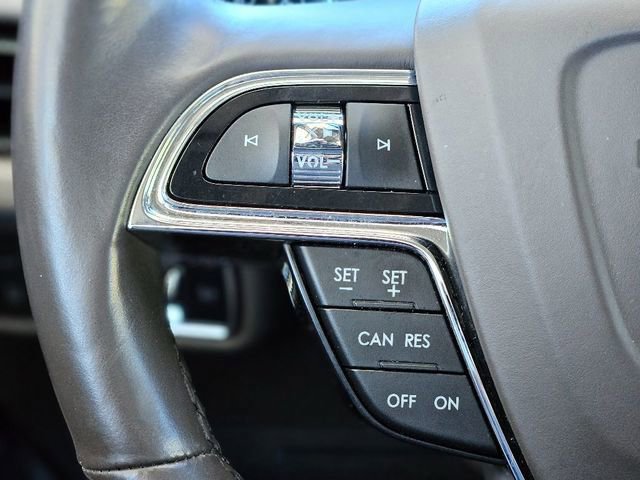 Used 2021 Lincoln Nautilus Reserve image 19