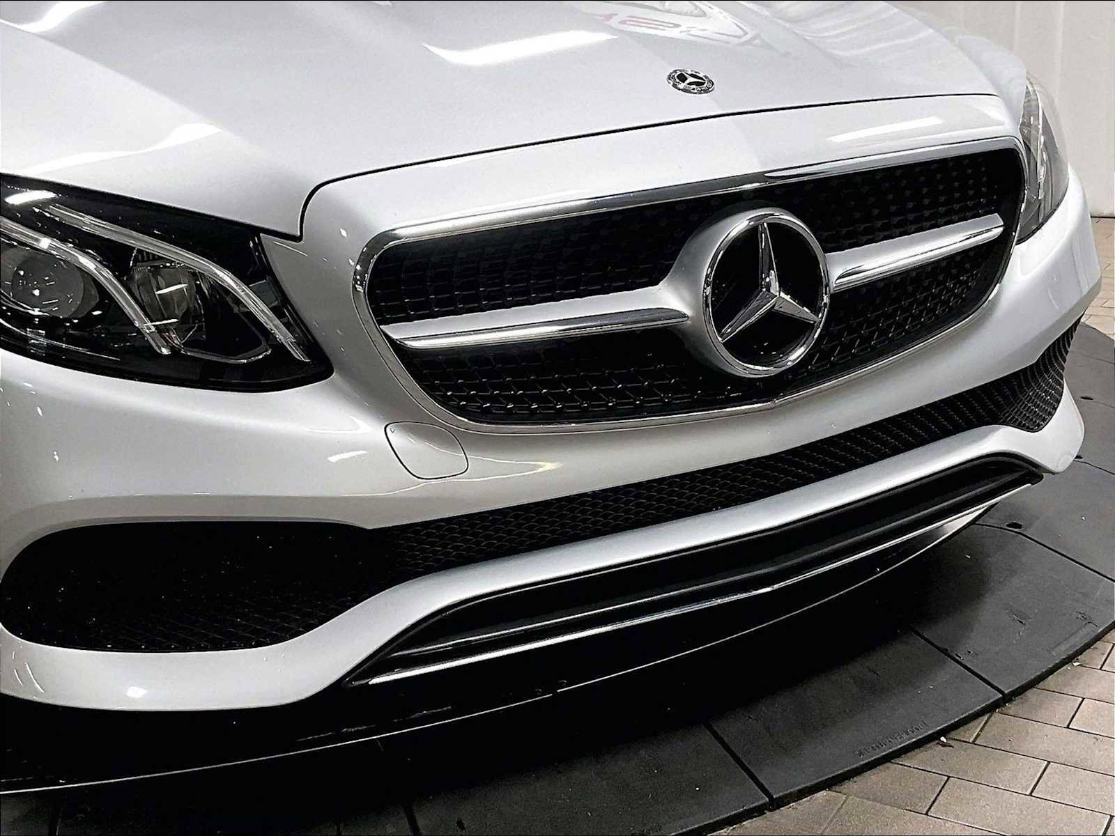 Used 2020 Mercedes-Benz E 450 Coupe image 32