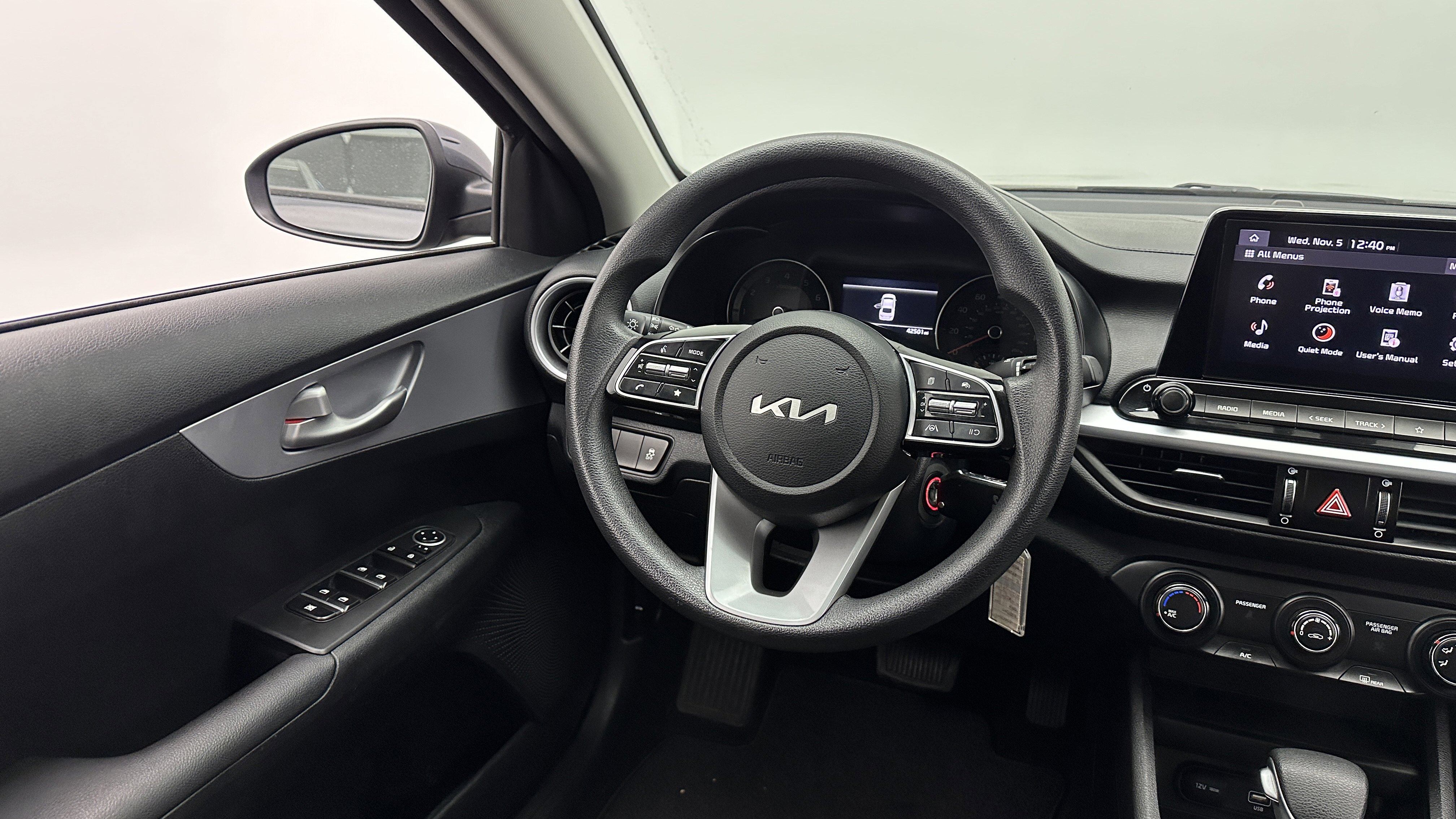 Used 2024 Kia Forte LXS image 22