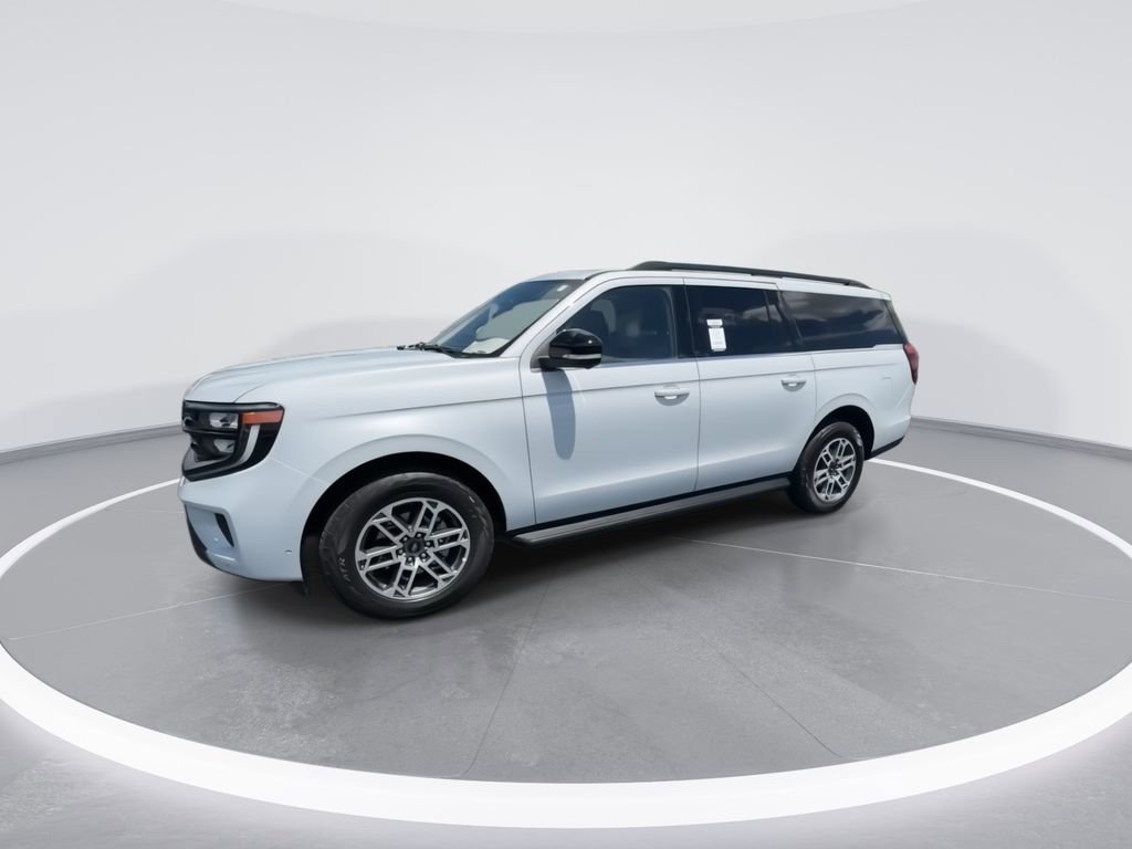 Used 2025 Ford Expedition Max Active AWD/4WD image 6