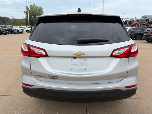 Used 2021 Chevrolet Equinox LS w/ LS Convenience Package AWD/4WD image 4