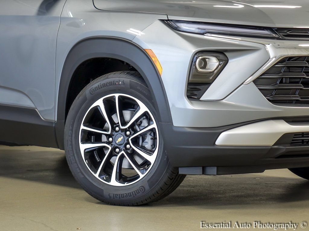 New 2026 Chevrolet TrailBlazer LT w/ LT Cold Weather Package FWD image 4