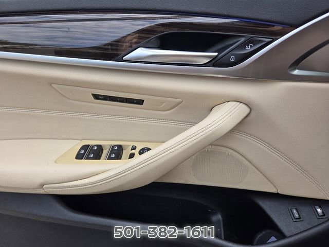 Used 2020 BMW 530e RWD image 28
