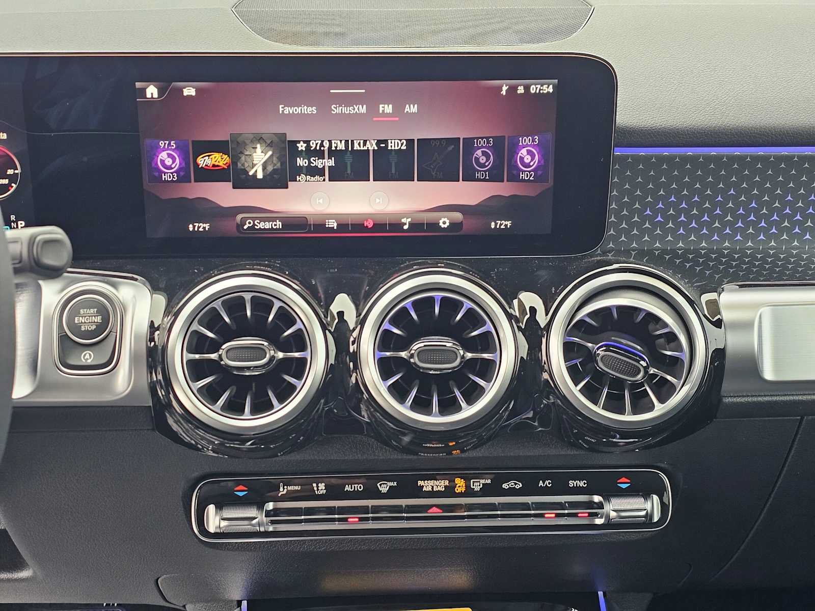 New 2026 Mercedes-Benz GLB 250 image 25