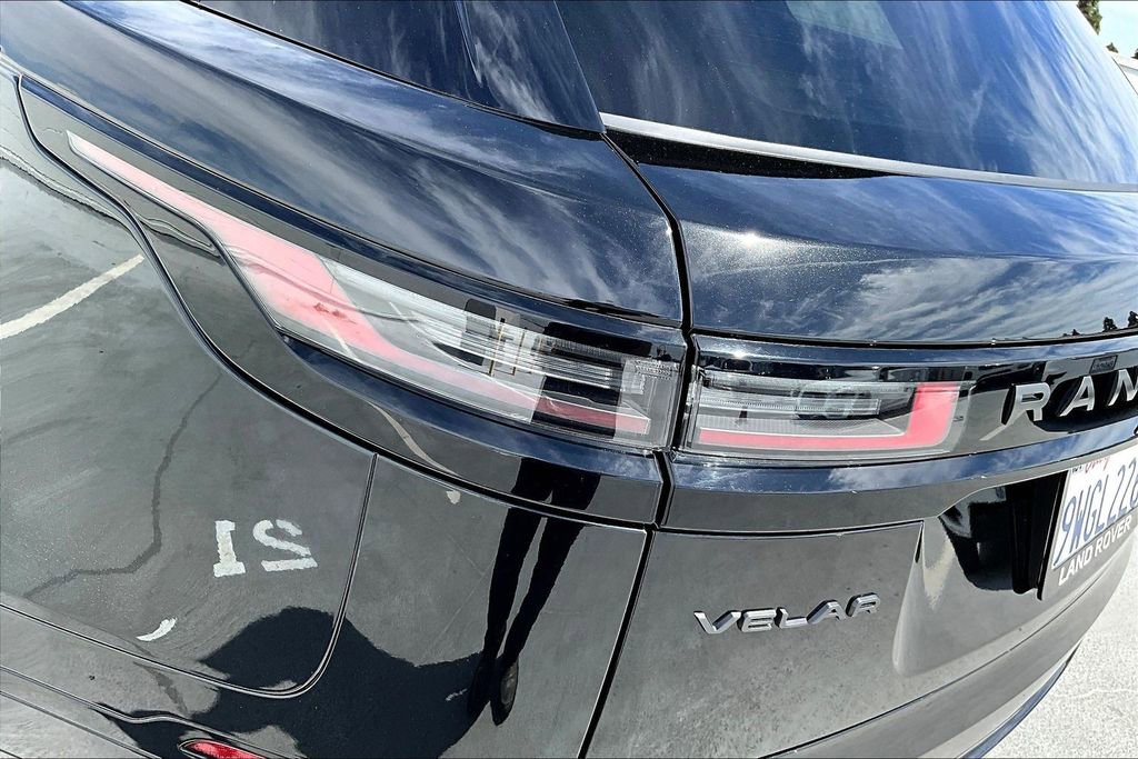 Certified 2026 Land Rover Range Rover Velar Dynamic SE AWD/4WD image 21