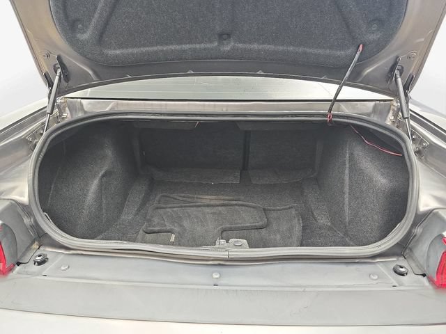 Used 2013 Dodge Challenger SXT Plus RWD image 30