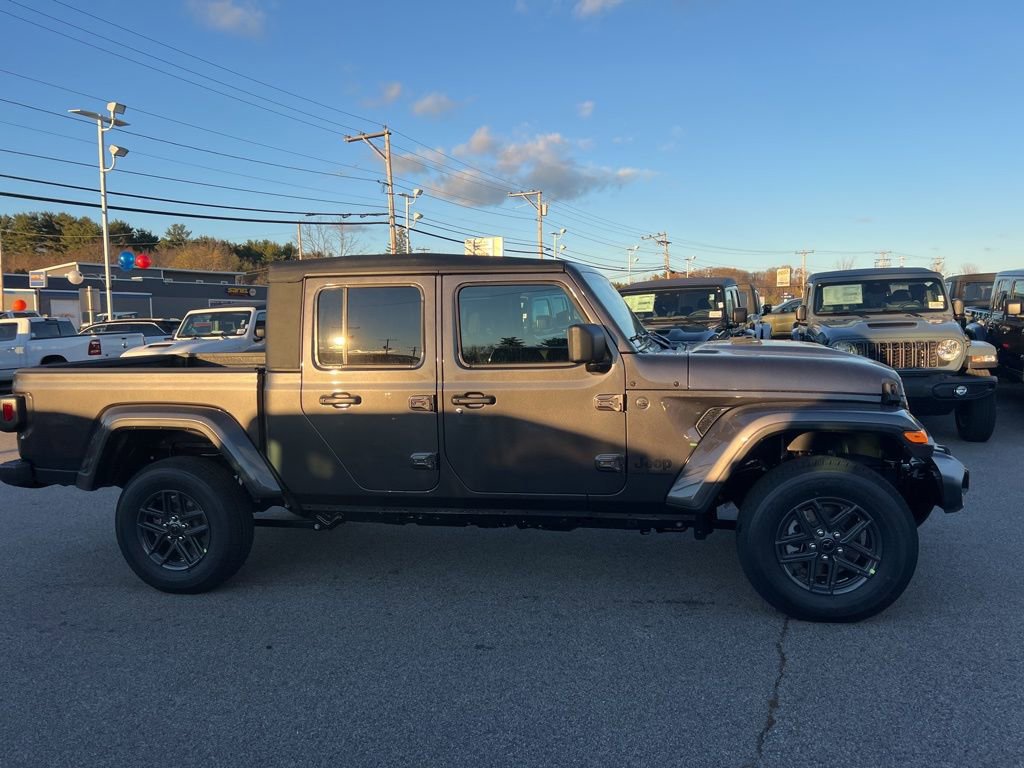 New 2026 Jeep Gladiator Sport image 8