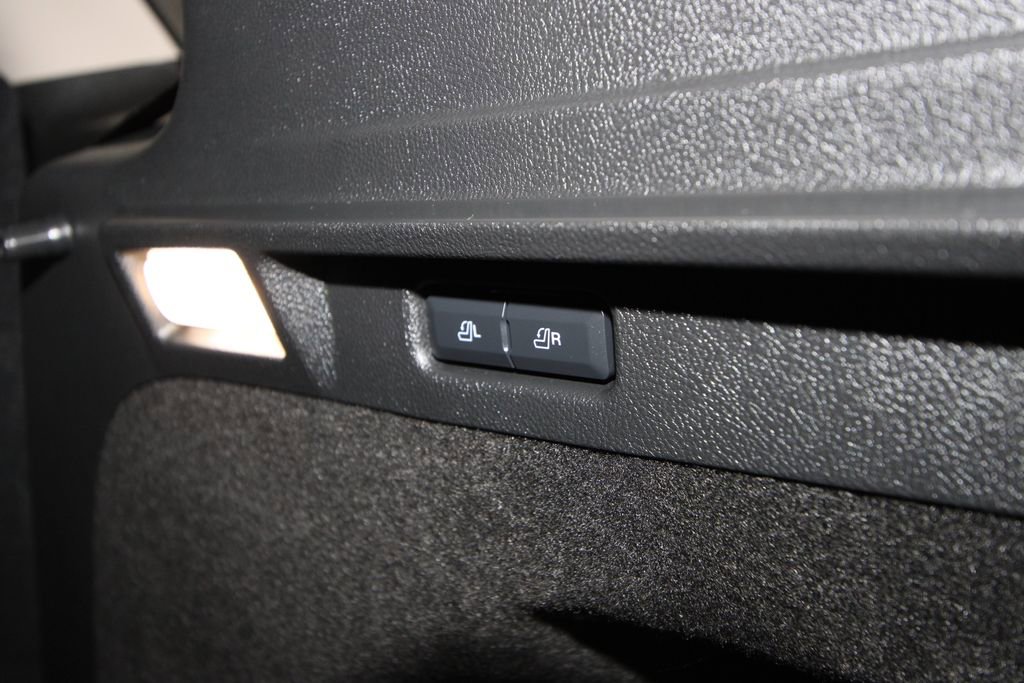 Used 2024 Lincoln Corsair Grand Touring w/ Equipment Group 301A image 41