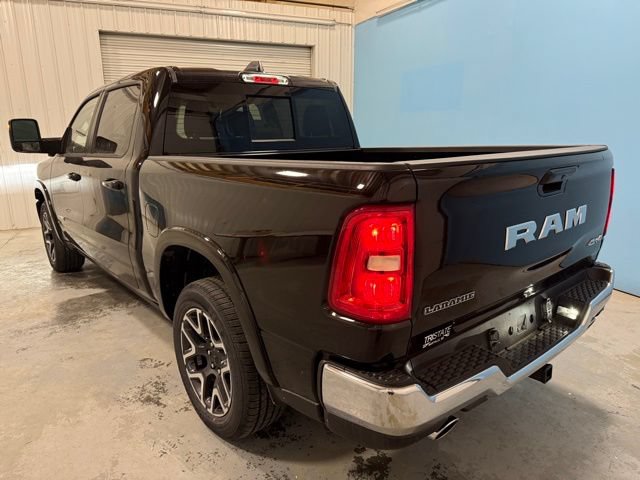 Used 2025 RAM 1500 Laramie w/ Advanced Safety Group II AWD/4WD image 7