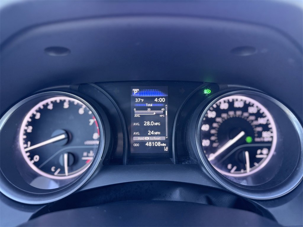 Used 2022 Toyota Camry SE image 16