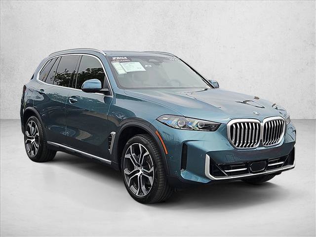 Certified 2025 BMW X5 sDrive40i w/ Parking Assistance Package RWD video 3