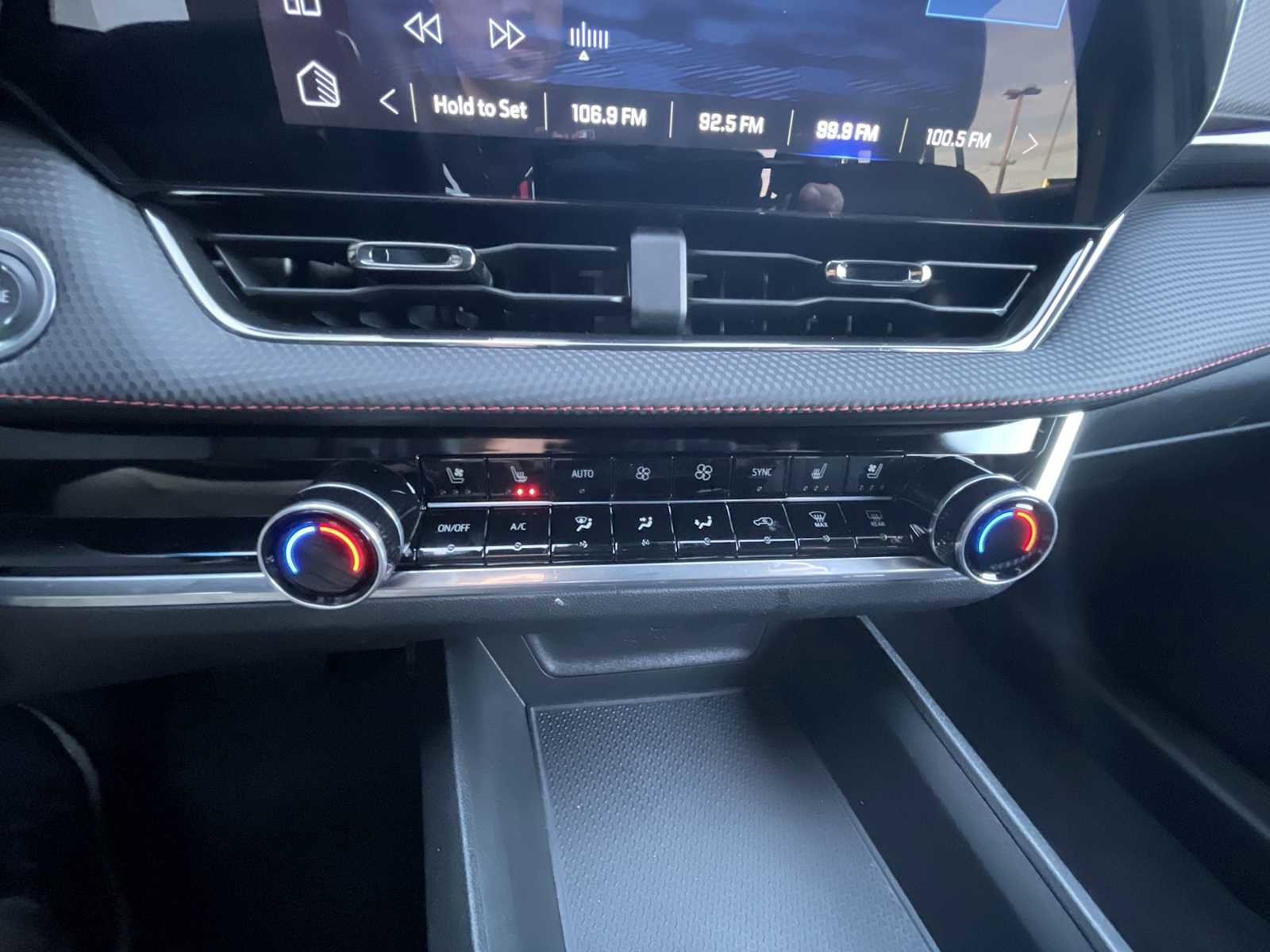 Used 2025 Chevrolet Equinox RS w/ Safety and Technology Package image 36