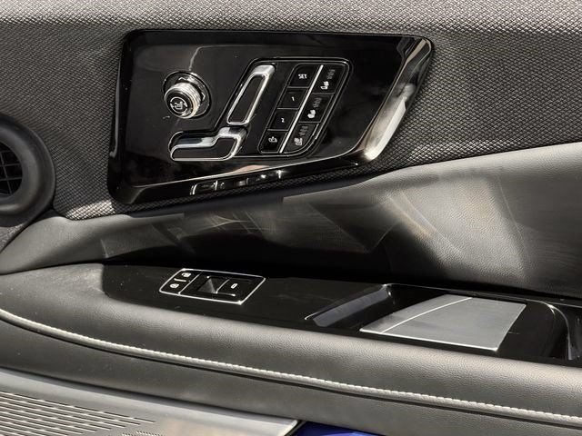 New 2026 Cadillac Optiq V w/ Carbon Fiber Package AWD/4WD image 23