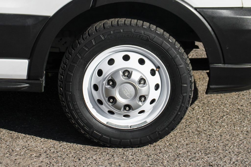 Used 2019 Ford Transit 350 XL image 41