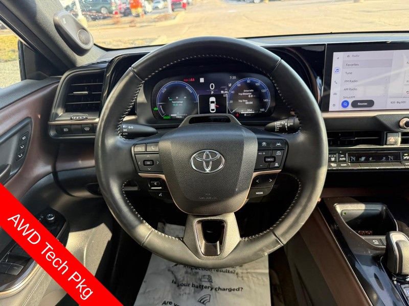 Used 2024 Toyota Crown Limited w/ Advanced Technology Package image 14