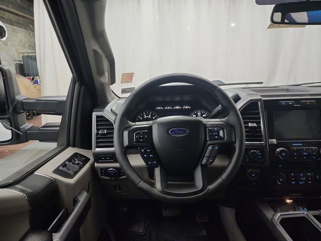 Used 2016 Ford F150 XLT w/ Equipment Group 302A Luxury image 15