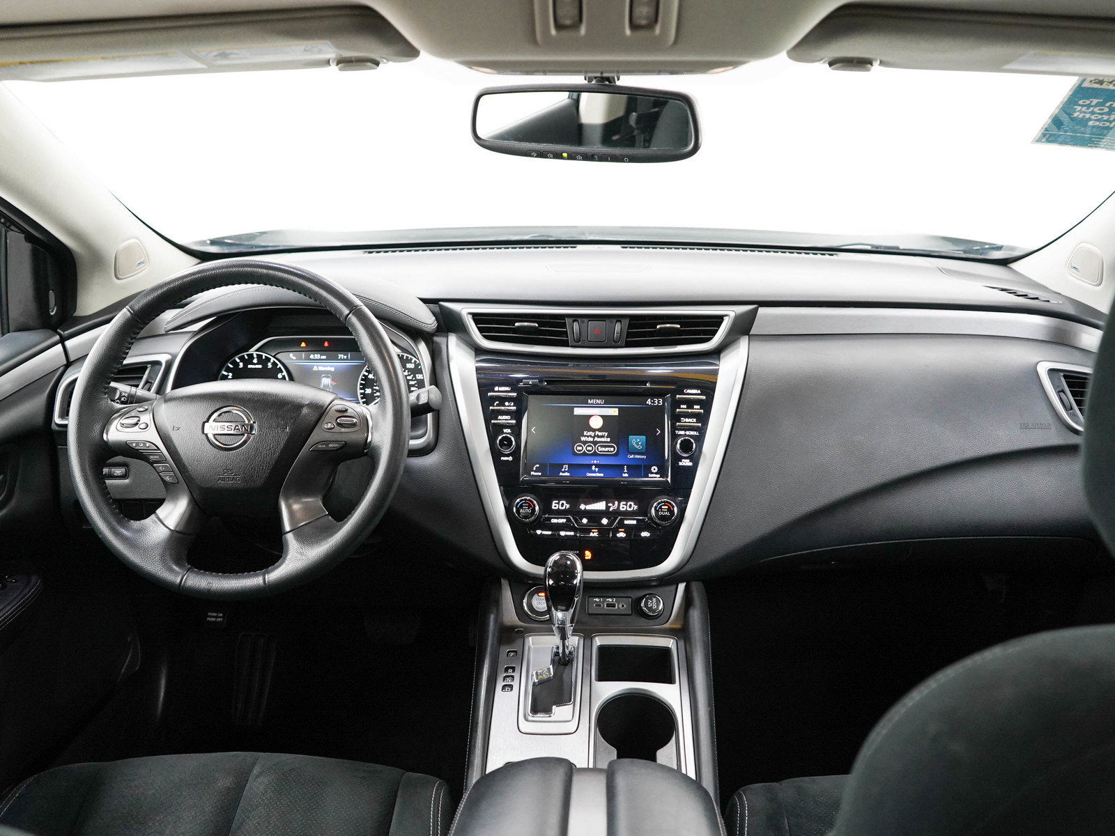 Used 2019 Nissan Murano SV w/ Premium Package AWD/4WD image 13