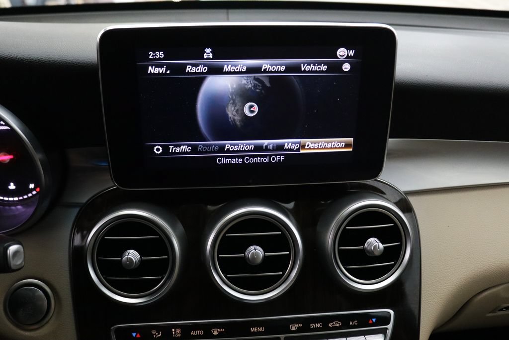 Used 2019 Mercedes-Benz GLC 300 4MATIC image 26