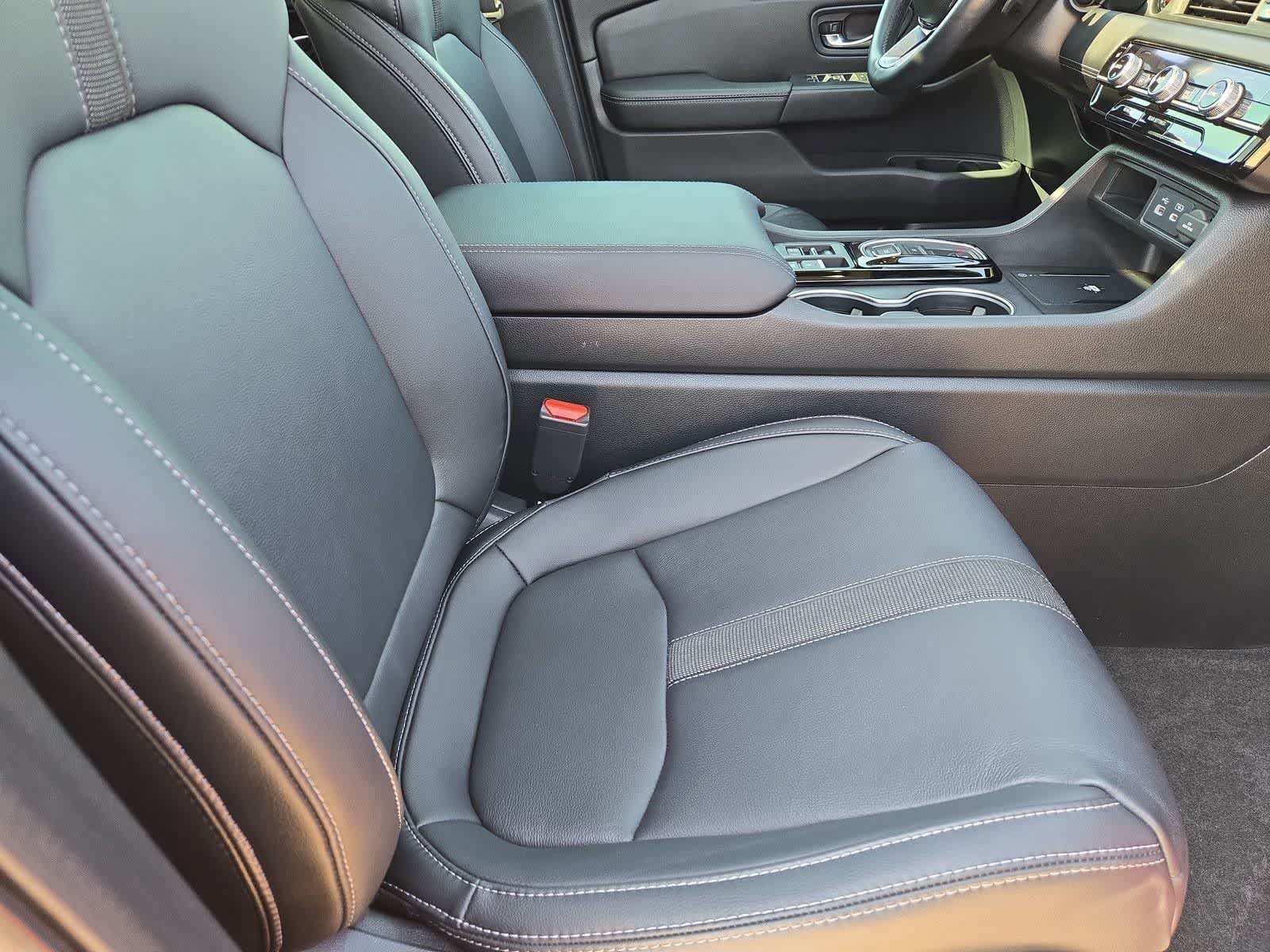 Used 2023 Honda Pilot Touring image 21
