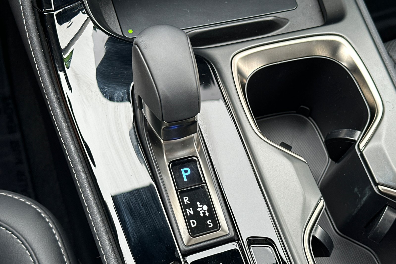 Used 2025 Lexus NX 350h AWD w/ Accessory Package (2T) image 21