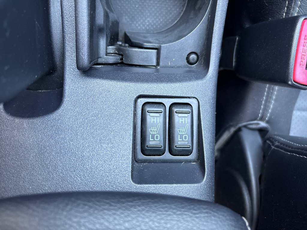 Used 2011 Mitsubishi Lancer Evolution GSR AWD/4WD image 20