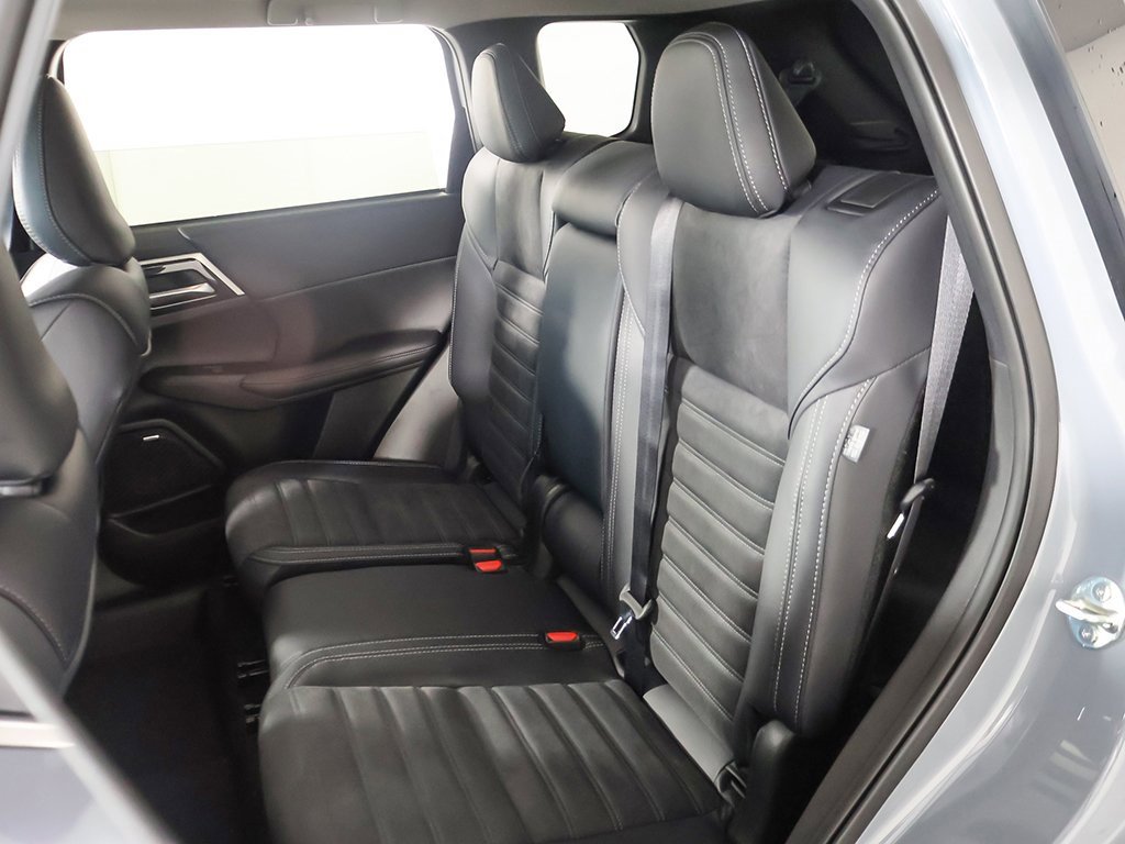 New 2026 Mitsubishi Outlander Trail Edition image 33
