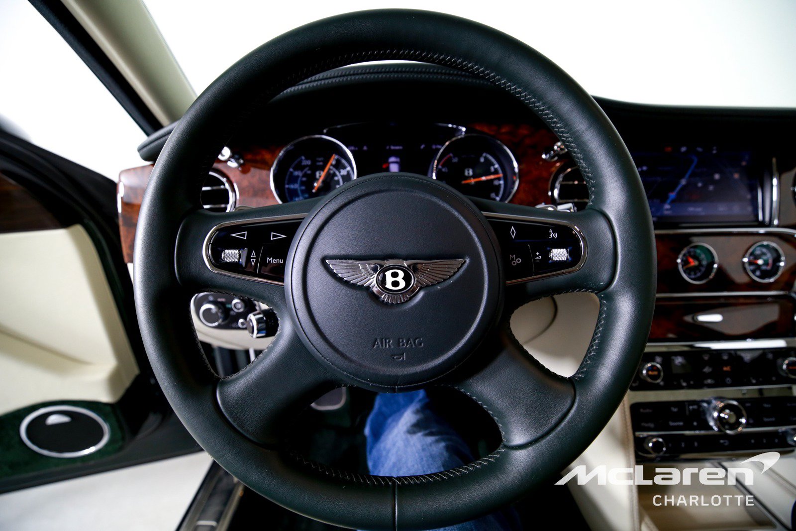 Used 2020 Bentley Mulsanne RWD image 14