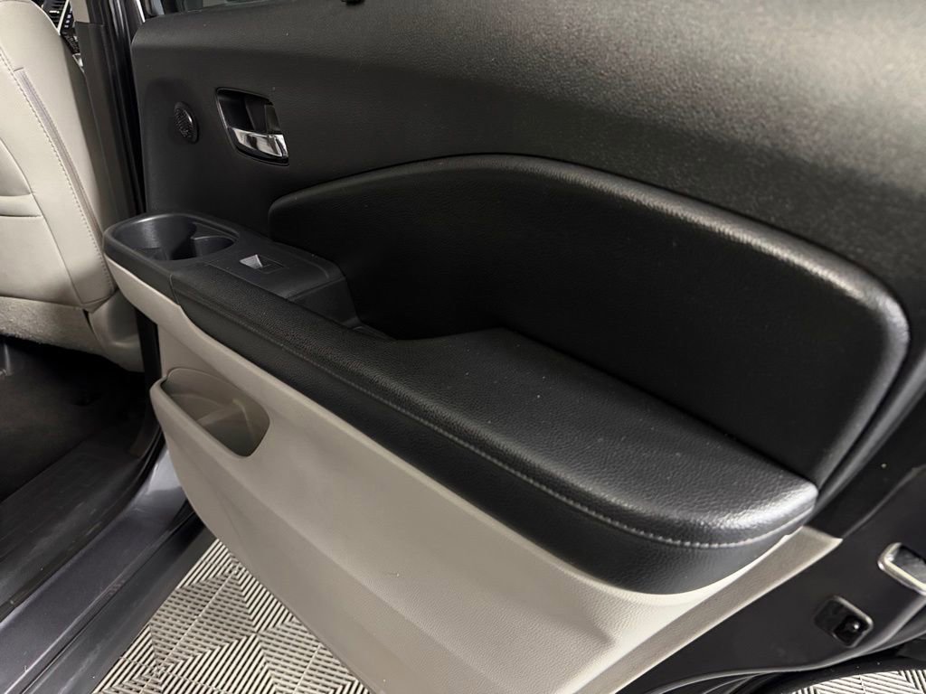 Used 2017 Honda Pilot Touring image 31