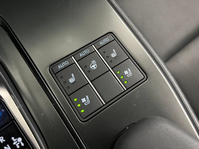 Used 2025 Lexus UX 300h FWD w/ Accessory Package (Z2) image 22