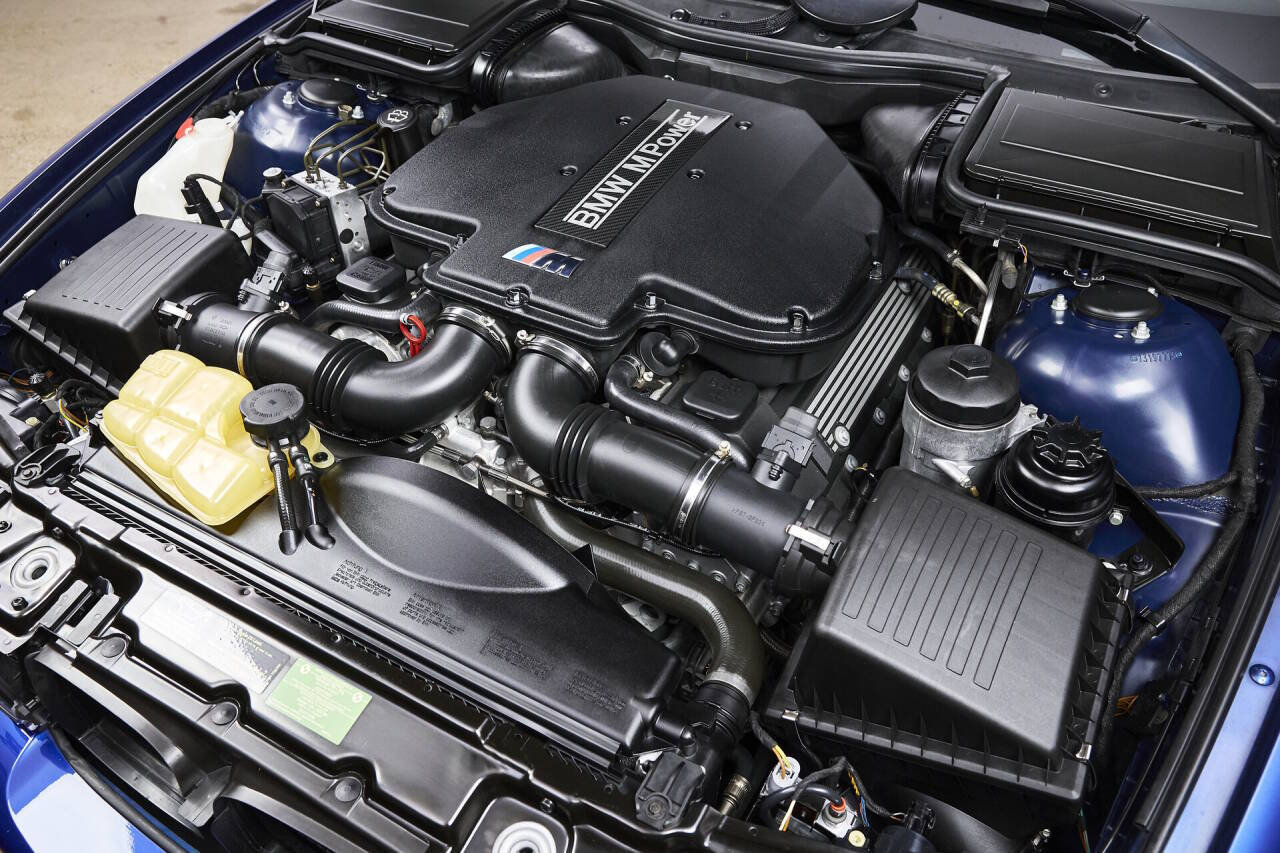 Used 2002 BMW M5 RWD image 87