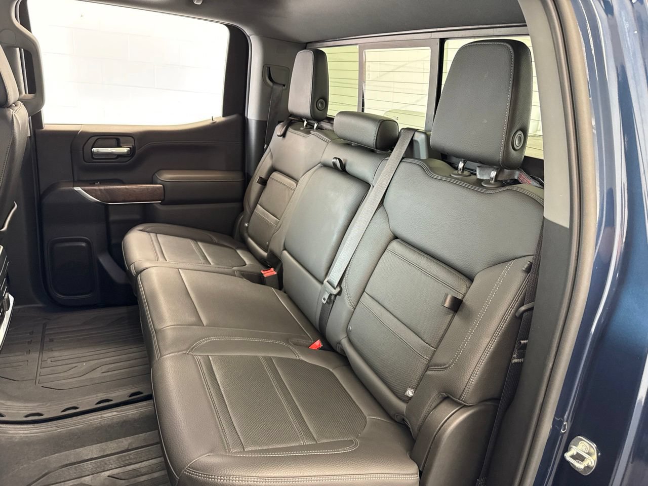 Used 2019 GMC Sierra 1500 Denali w/ Denali Ultimate Package AWD/4WD image 42