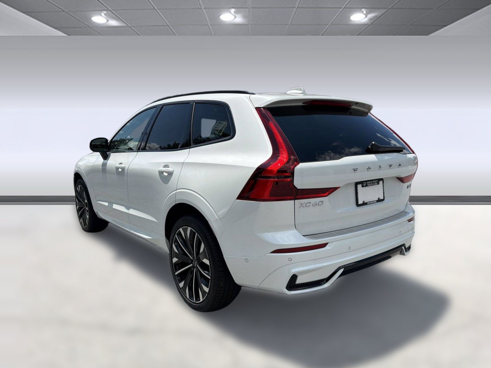 New 2026 Volvo XC60 B5 Ultra w/ Protection Package AWD/4WD image 3