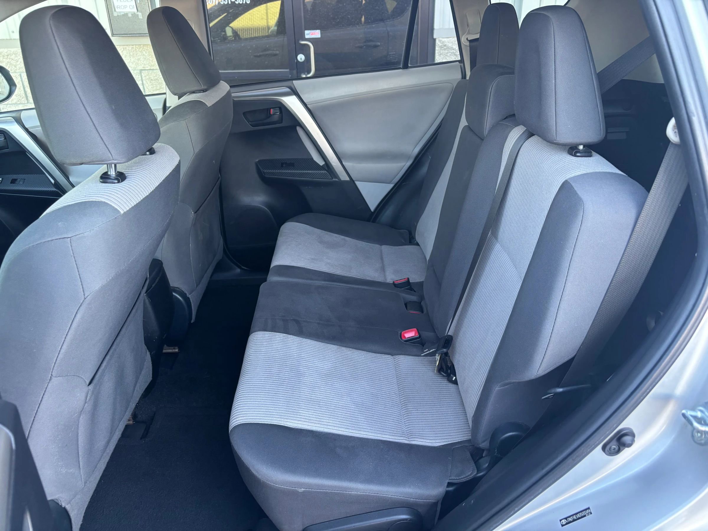 Used 2013 Toyota RAV4 LE image 13