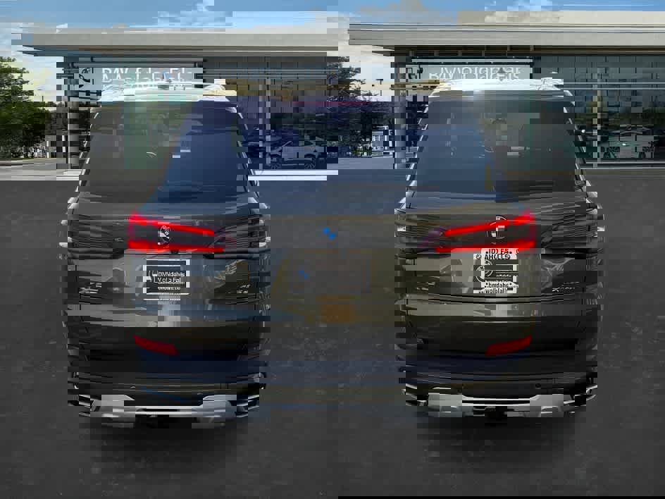 Used 2021 BMW X5 xDrive45e w/ Executive Package image 7