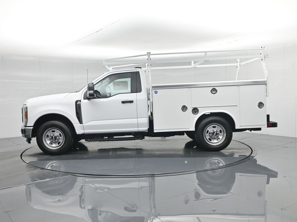 New 2026 Ford F350 XL w/ XL Chrome Package image 6