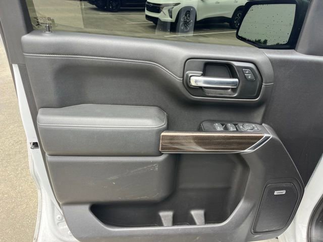 Used 2019 Chevrolet Silverado 1500 LT Trail Boss AWD/4WD image 15