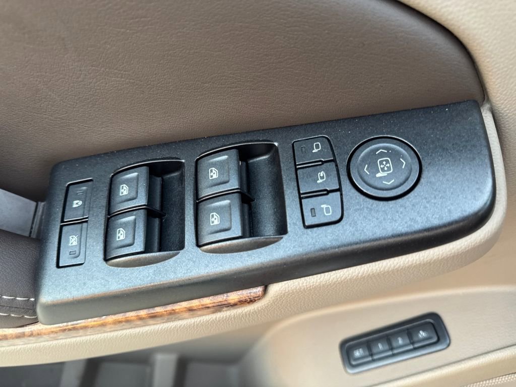 Used 2017 Chevrolet Tahoe Premier image 25