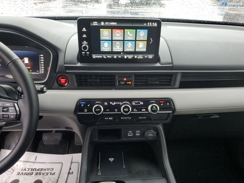 Certified 2024 Honda Pilot Elite image 19